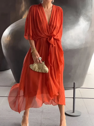 Alfhild | Elegant midikjole med luksuriøst fall